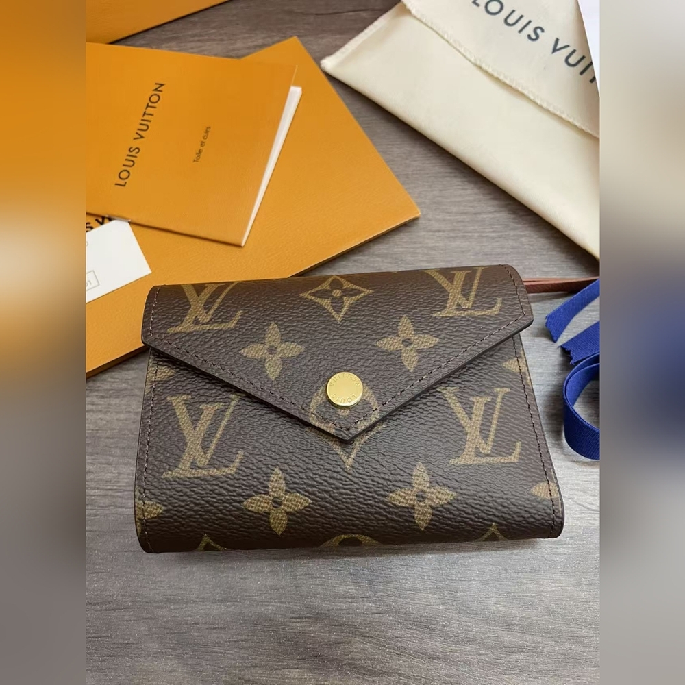 Louis Vuitton Victorine Wallet